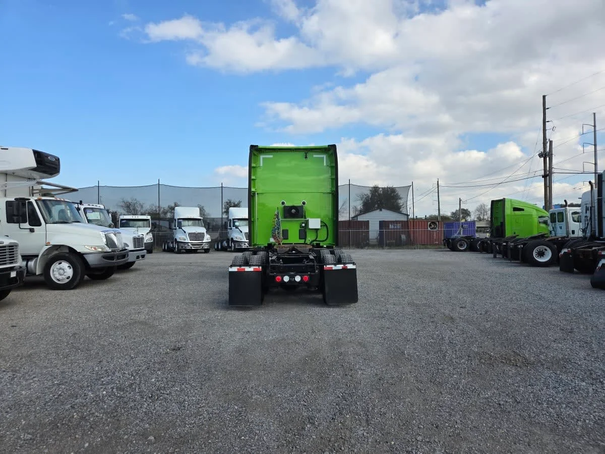2020 Kenworth T680 in St. Rose, LA — photo 5