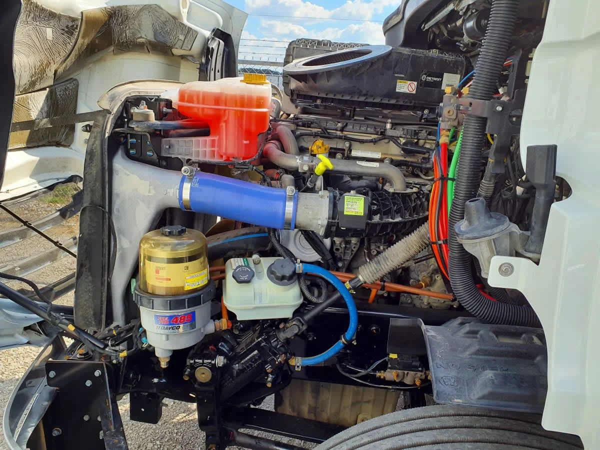 2020 Freightliner Cascadia in Birmingham, AL — photo 8
