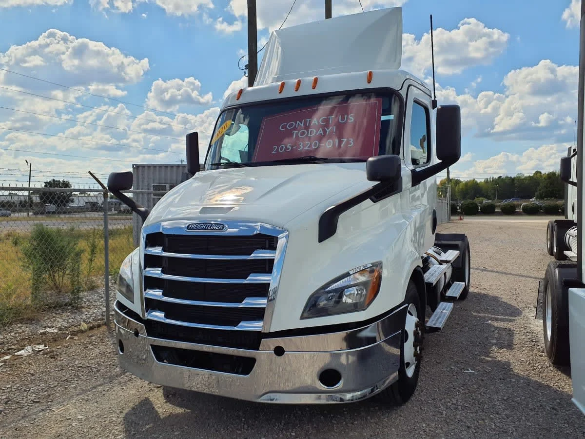 2020 Freightliner Cascadia in Birmingham, AL