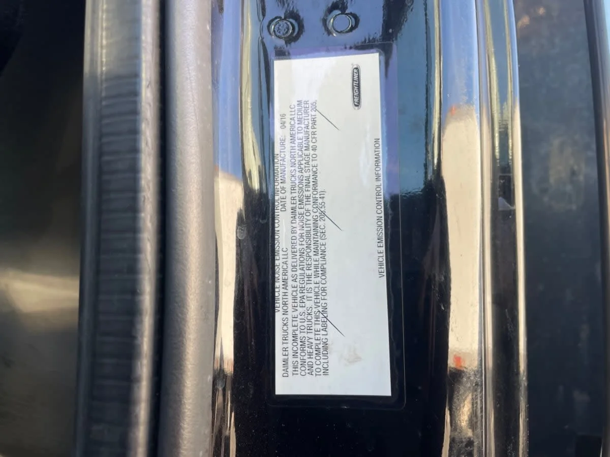 2017 Freightliner M2 112 - image 13