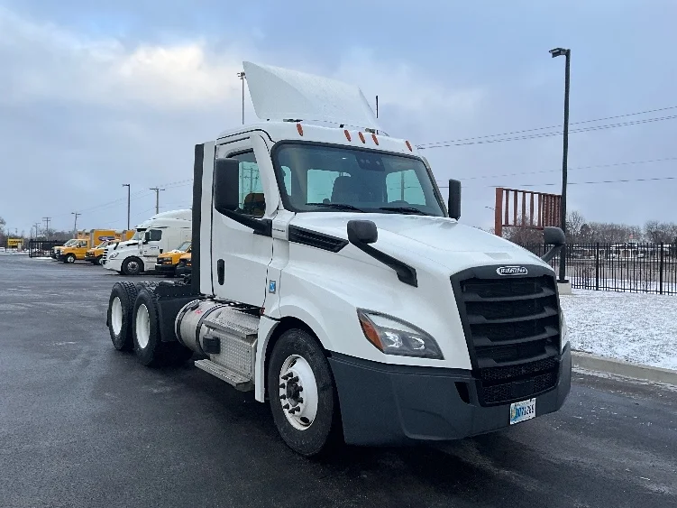 2021 Freightliner Cascadia in La Porte, IN