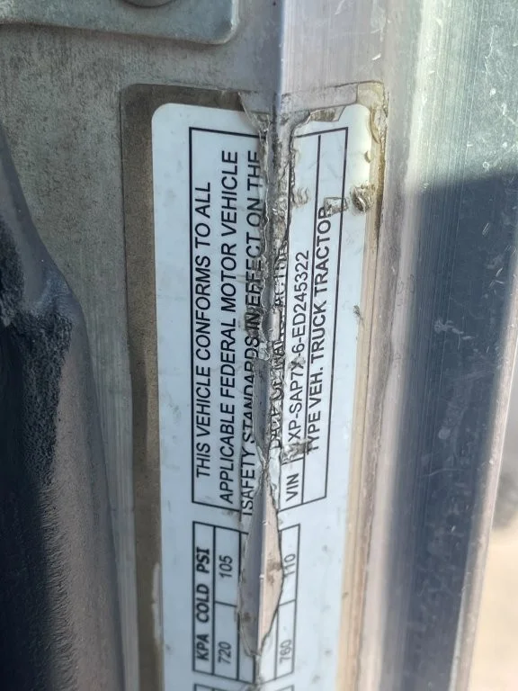 2014 Peterbilt 365 - image 12