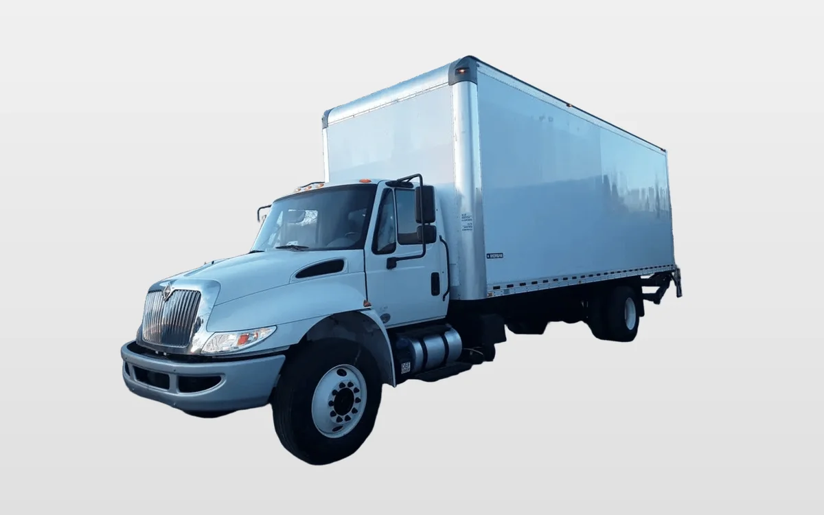 2018 International 4300 - image 1