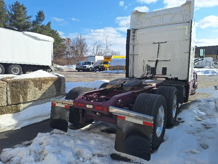 2020 Peterbilt 579 in Londonderry, NH — photo 7
