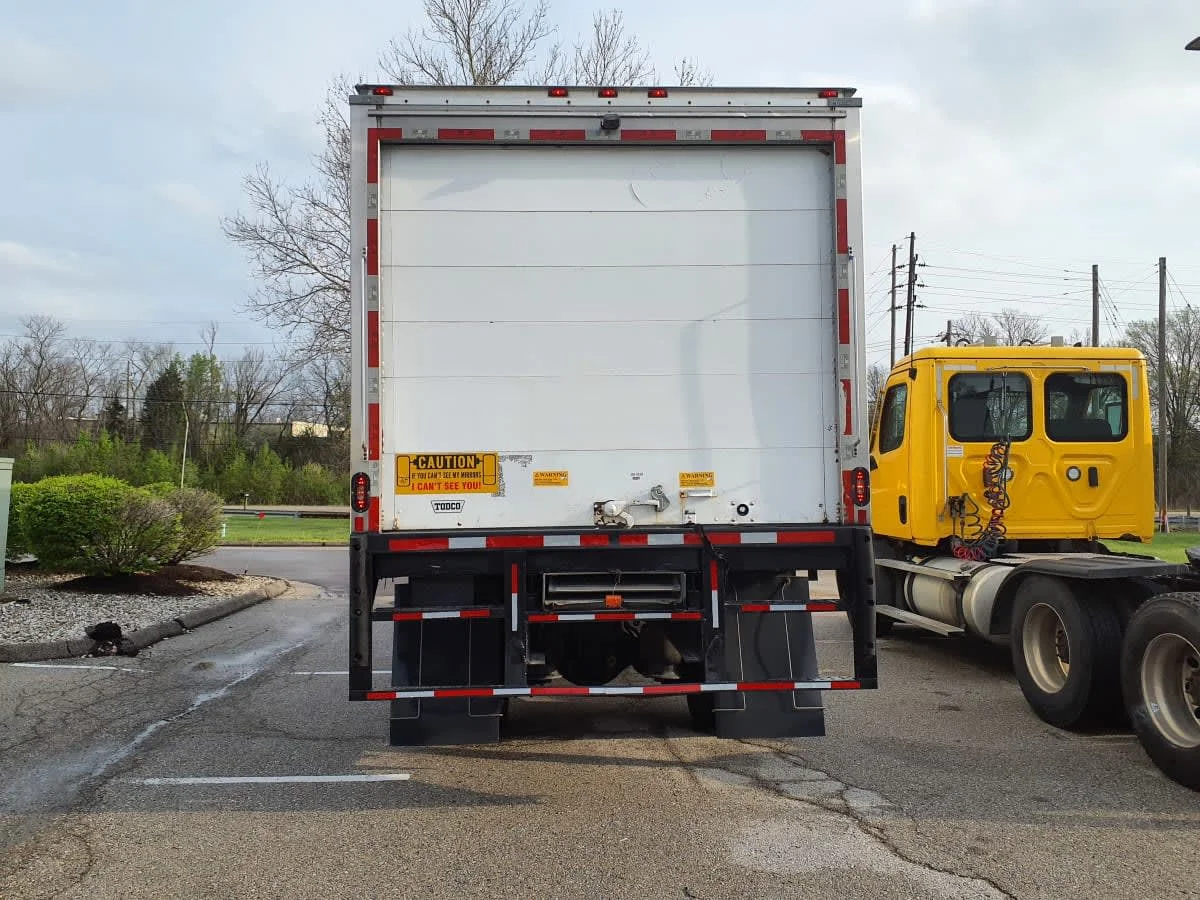 2019 Freightliner M2 106 in O'fallon, MO — photo 5