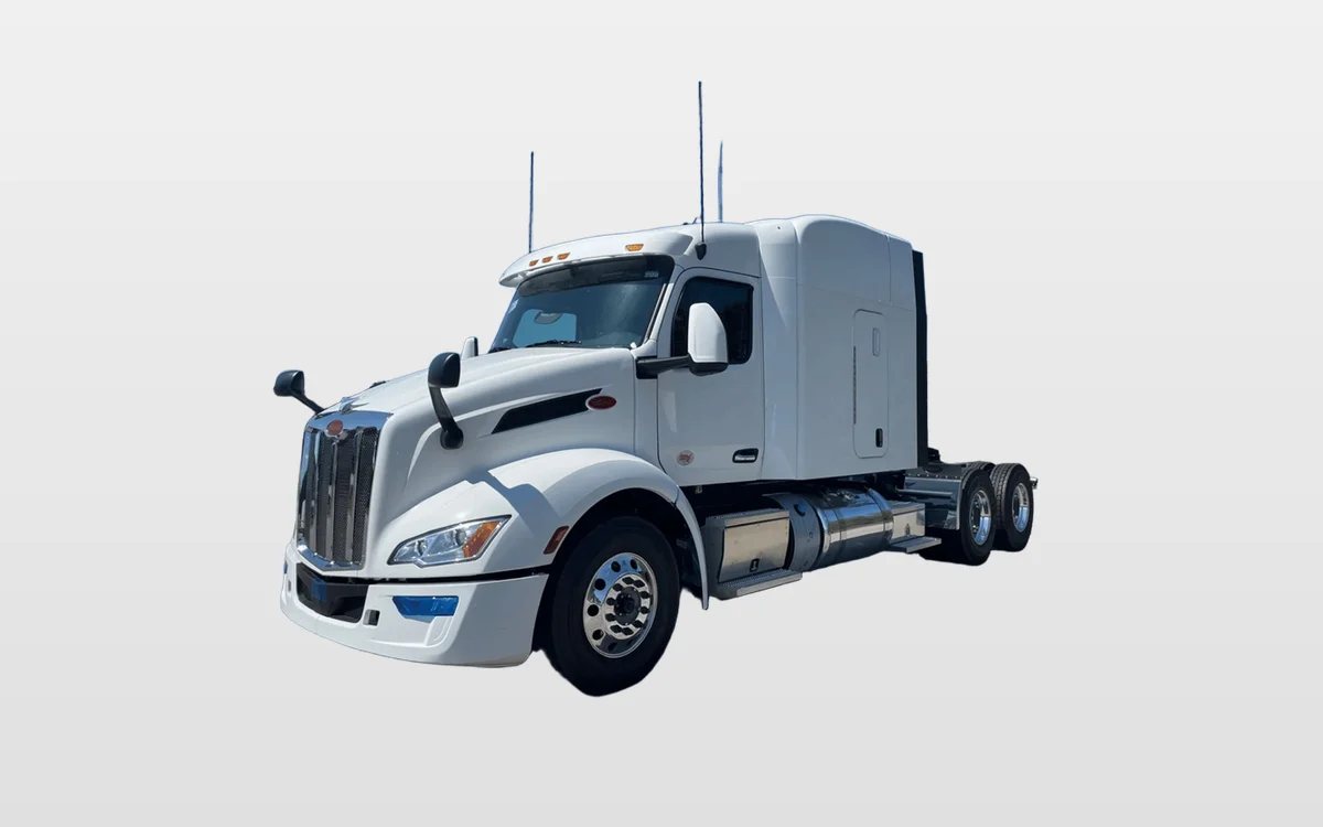 2026 PETERBILT 579 - image 1