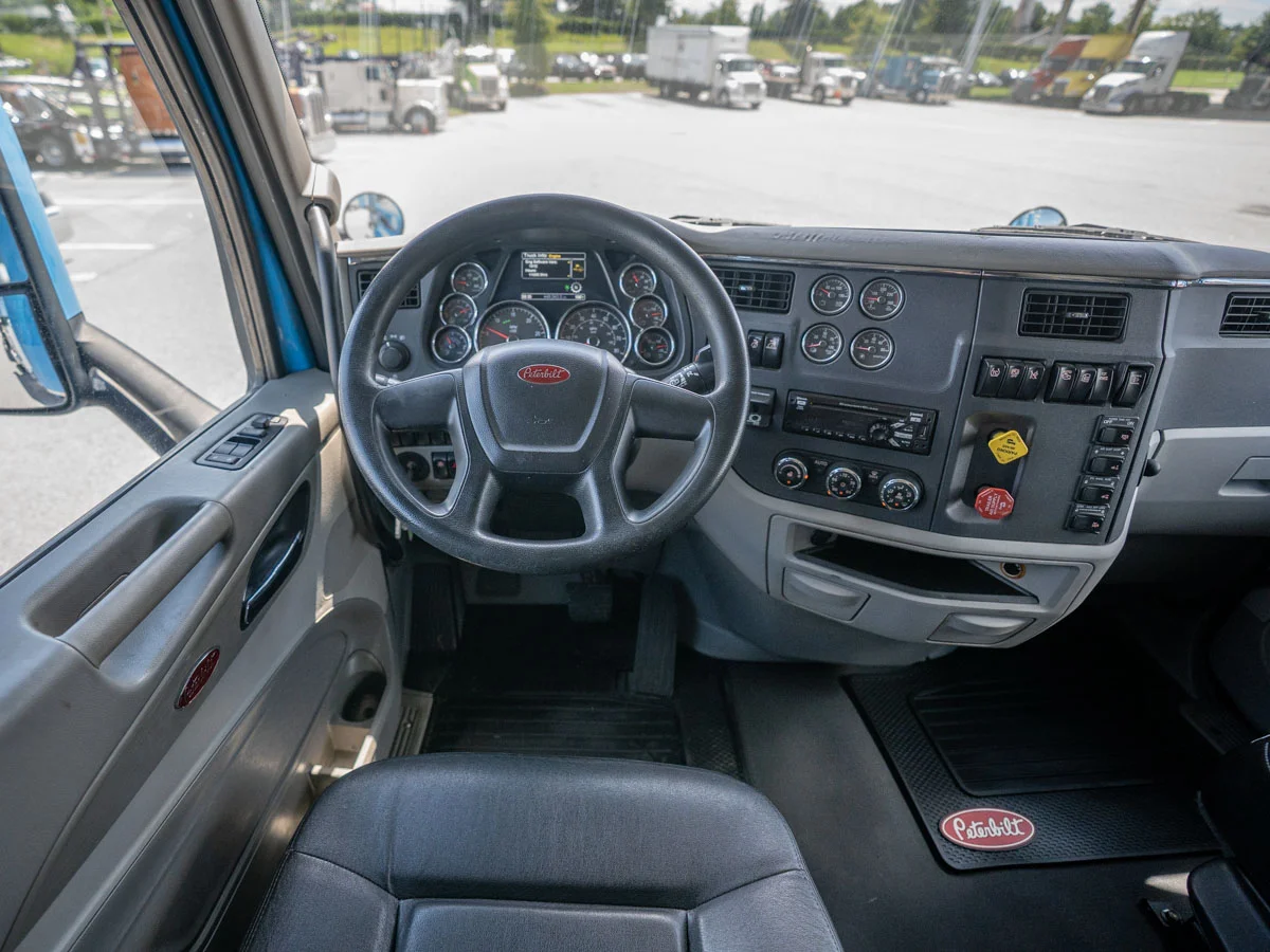 2019 Peterbilt 579 in Duncan, SC — photo 26