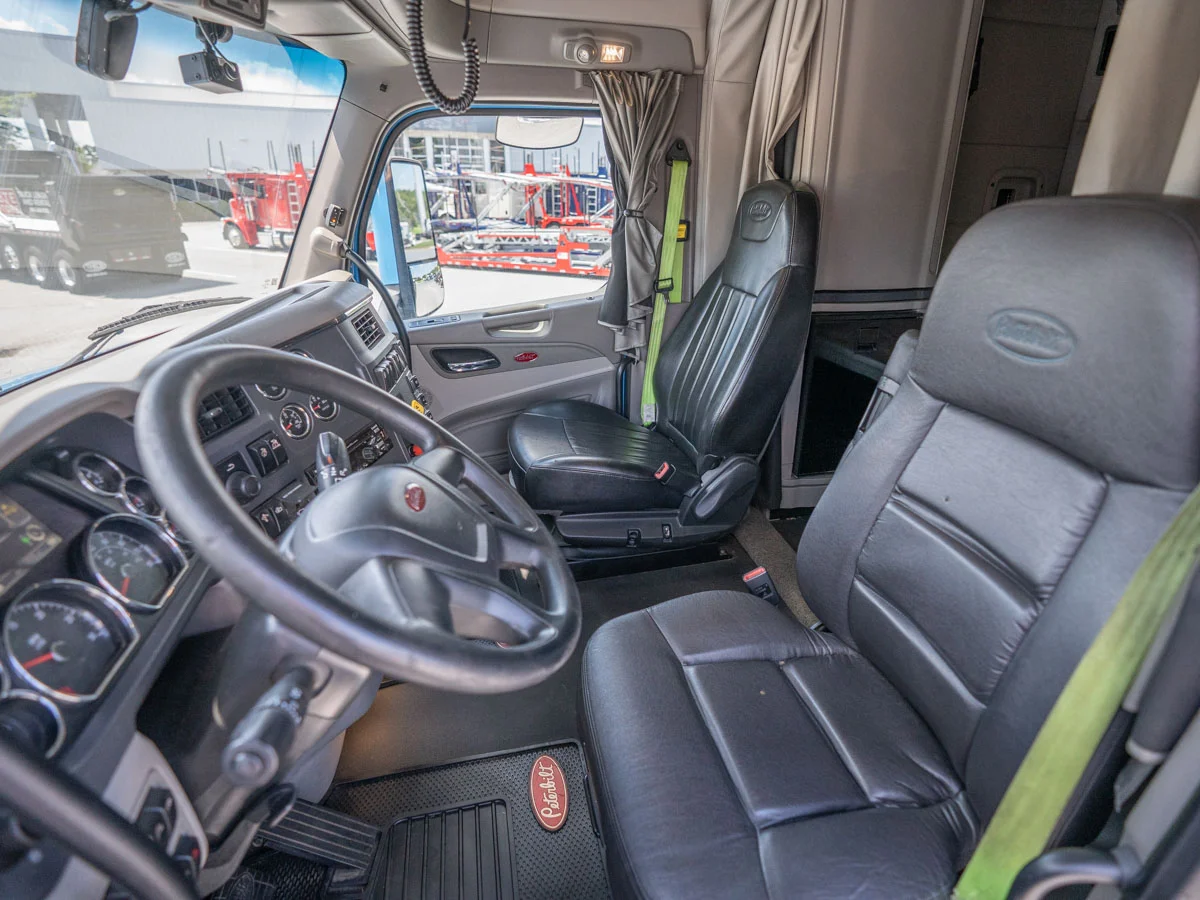 2019 Peterbilt 579 in Duncan, SC — photo 23