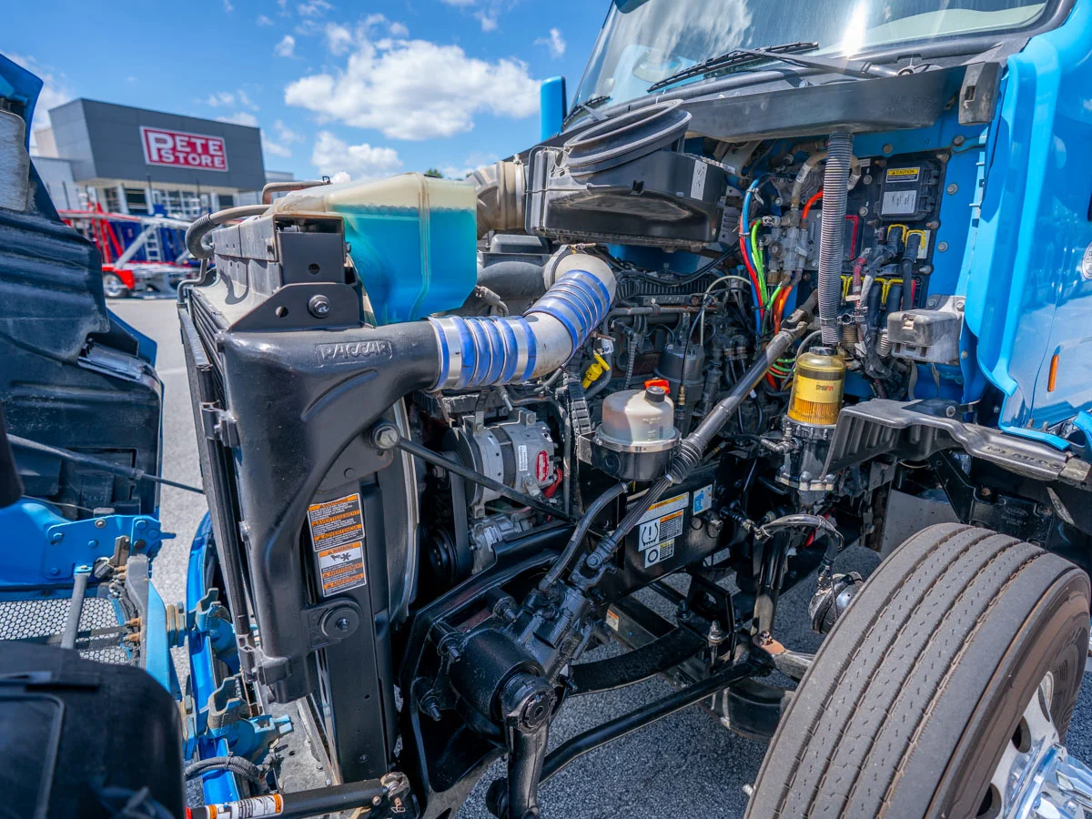 2019 Peterbilt 579 in Duncan, SC — photo 9