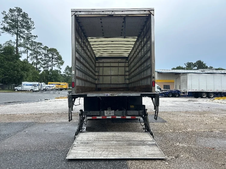 2020 International MV in Pensacola, FL — photo 9