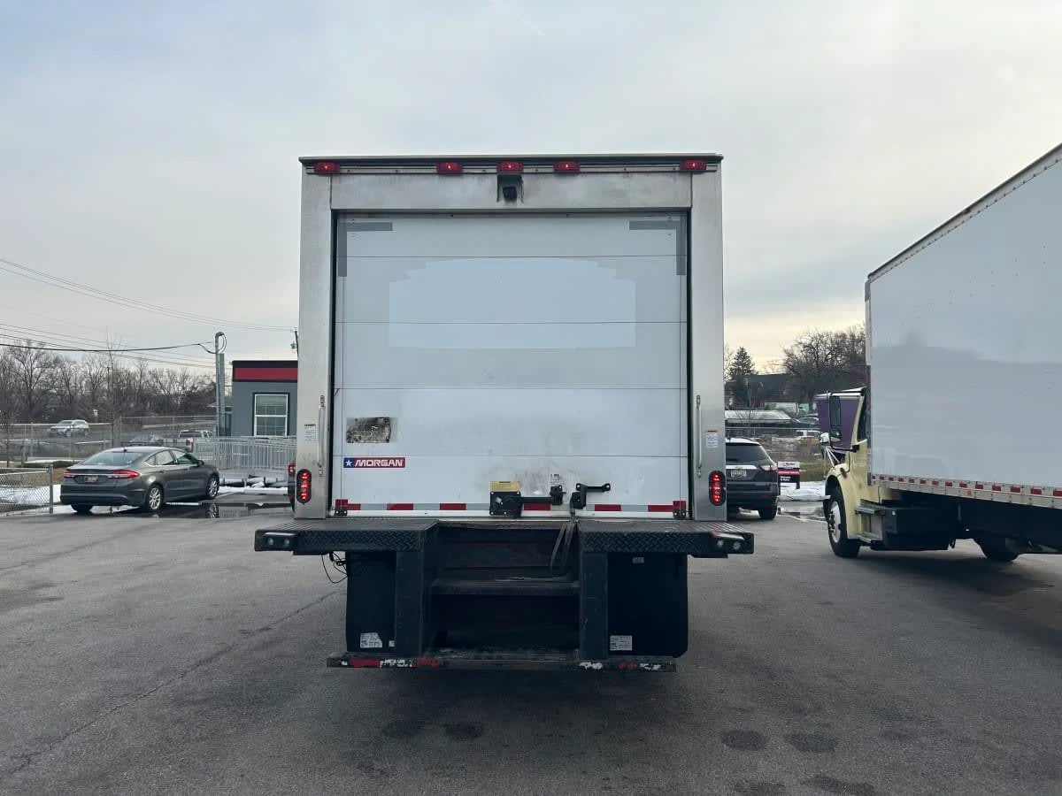 2019 Isuzu NQR in Beltsville, MD — photo 5
