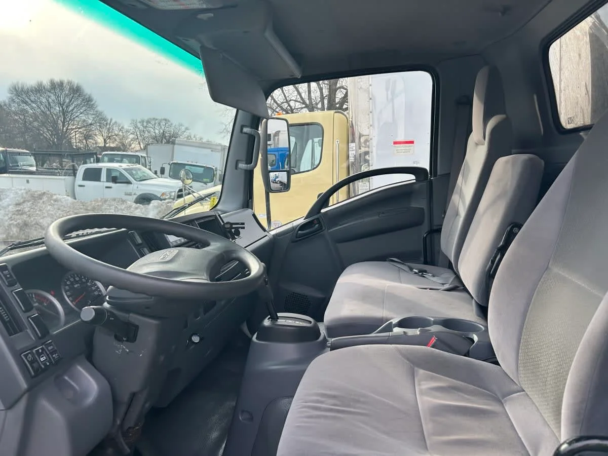 2019 Isuzu NQR in Beltsville, MD — photo 8
