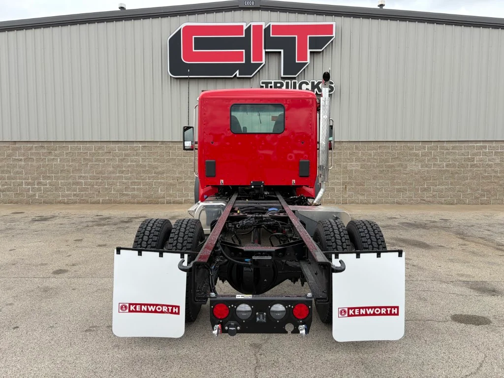 2027 Kenworth T480 in Morton, IL — photo 5