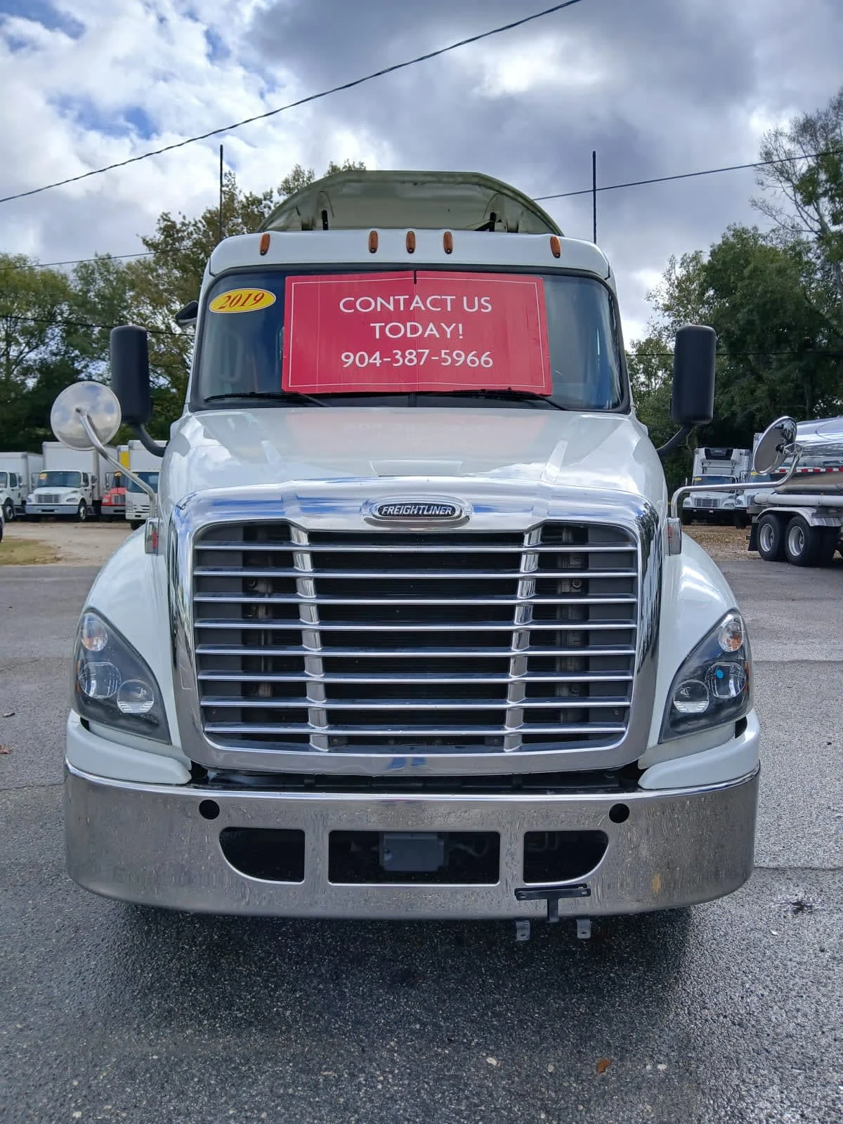 2019 Freightliner Cascadia in Jacksonville, FL