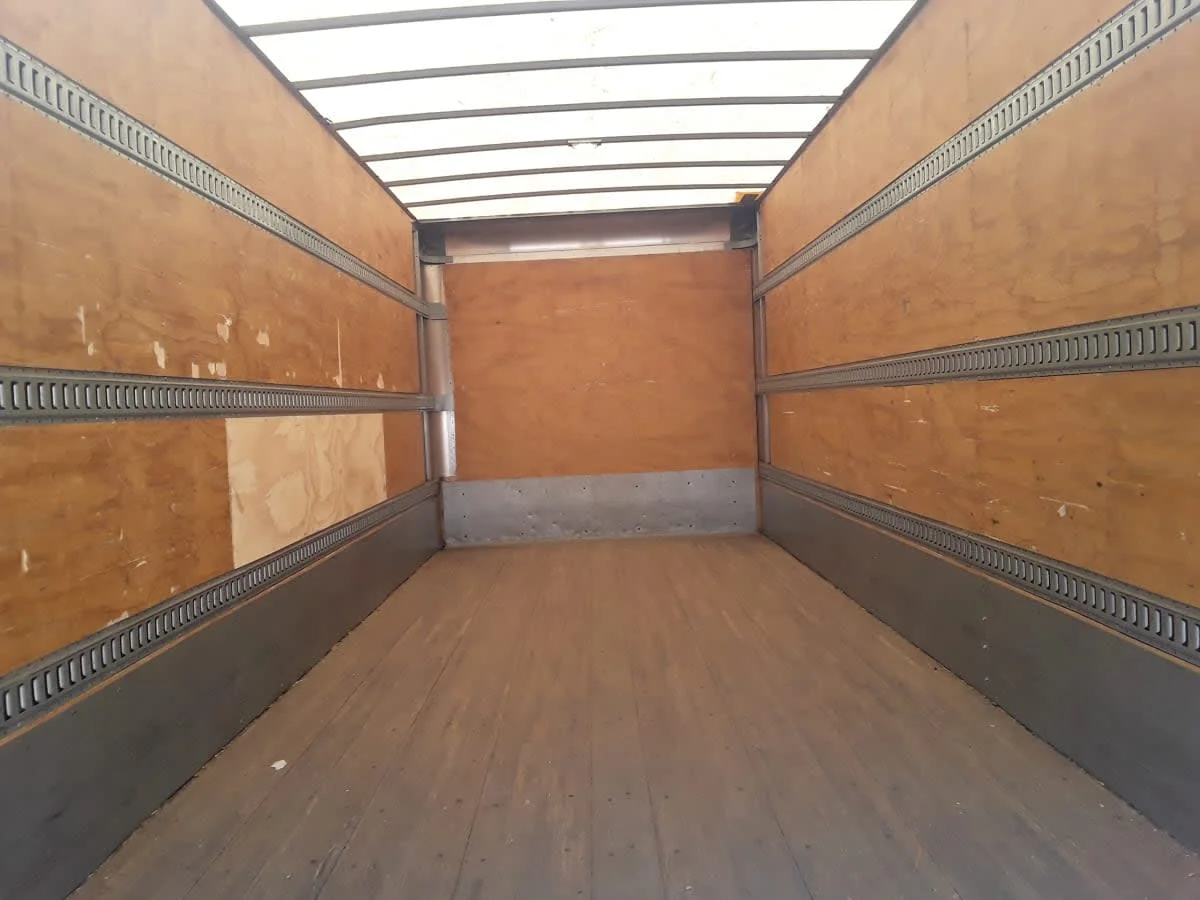 2016 Freightliner M2 106 - image 8