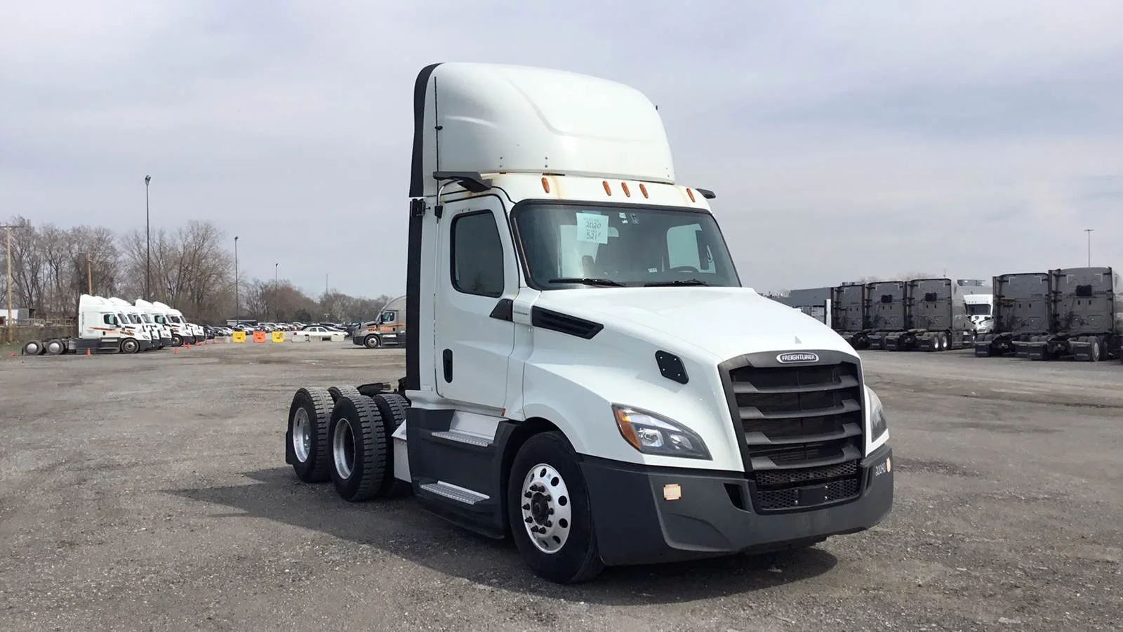 2020 Freightliner Cascadia