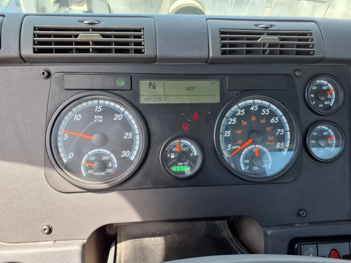 2019 Freightliner Cascadia in Fort Worth, TX — photo 10