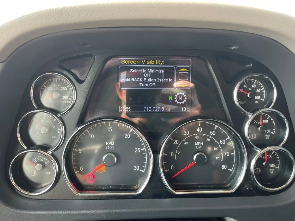 2022 Peterbilt 567 - image 11