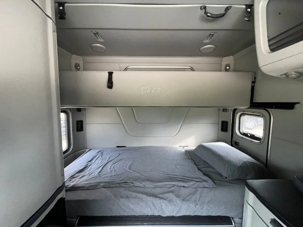 2022 Peterbilt 567 - image 14