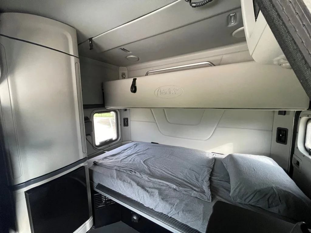 2022 Peterbilt 567 - image 13