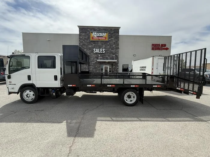 2026 Isuzu NPR - image 3