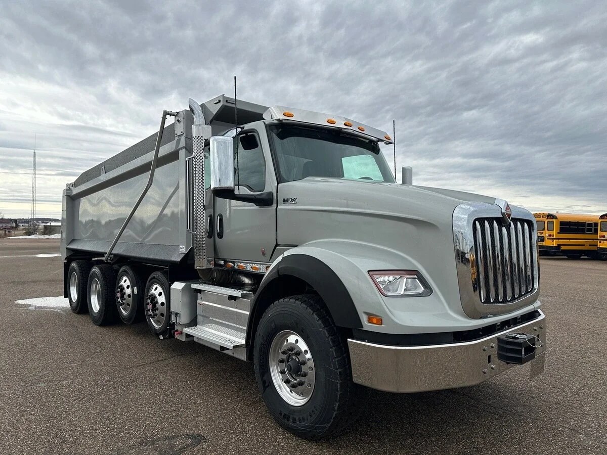 2026 International HX - image 2