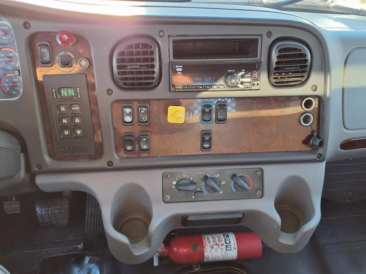 2020 Freightliner M2 106 in Salisbury, MA — photo 10