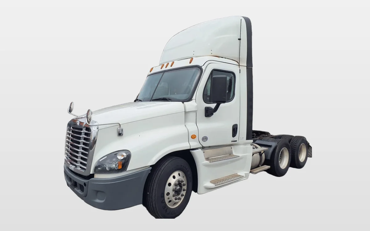 2019 Freightliner - image 1