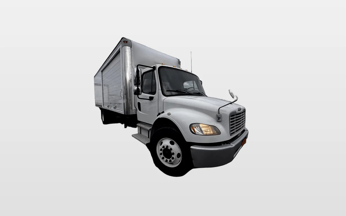 2016 Freightliner M2 106 - image 1