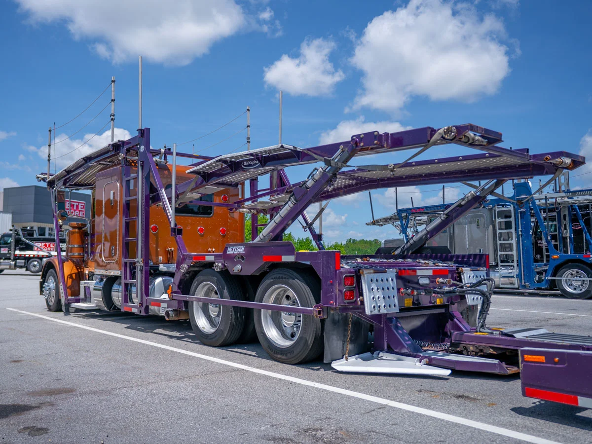 2024 Peterbilt 389 in Duncan, SC — photo 4