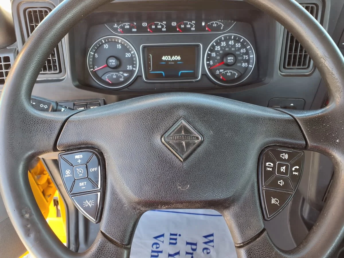 2020 International LT in Greenville, SC — photo 10