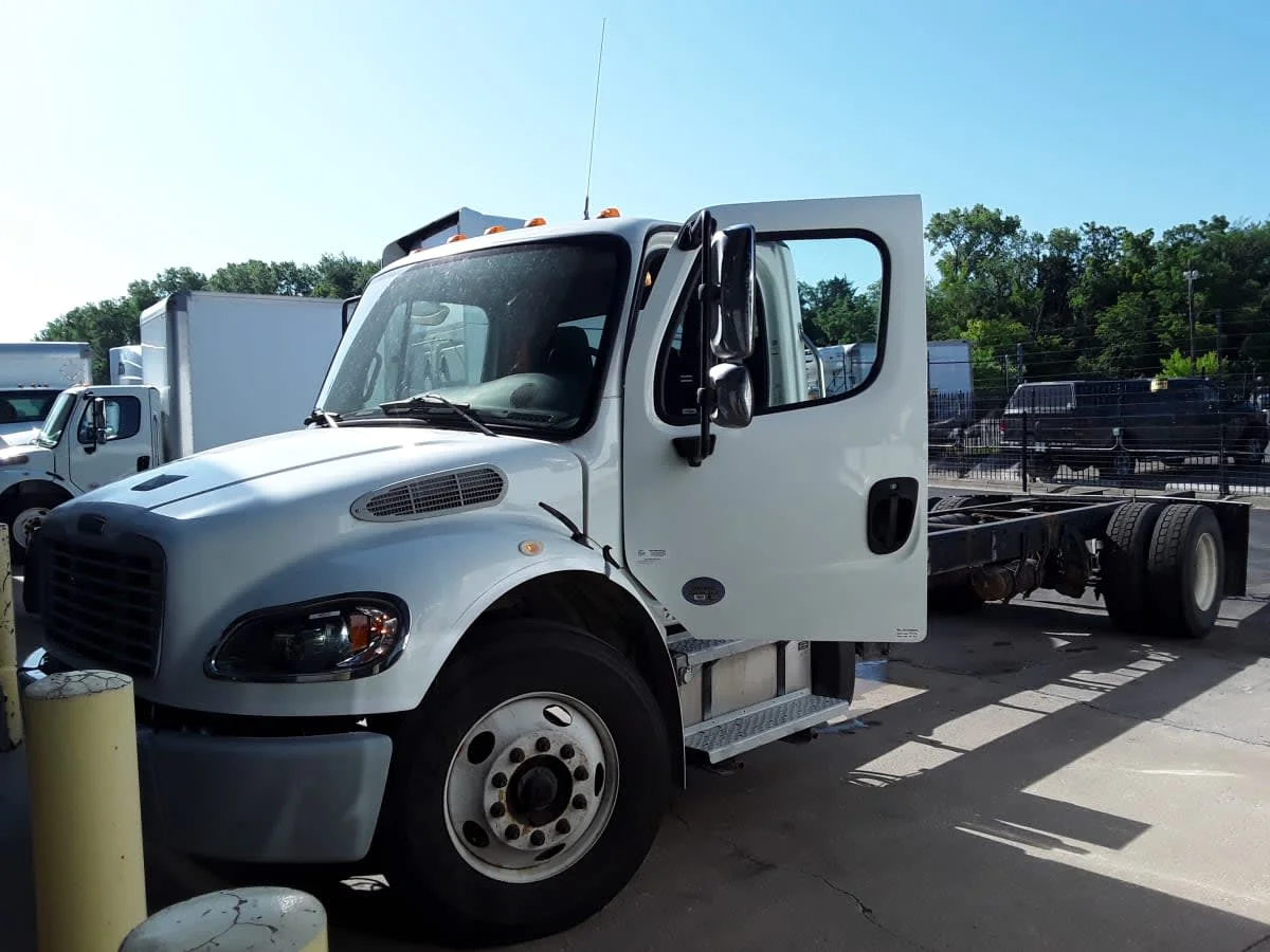 2020 Freightliner M2 106 in Kansas City, MO