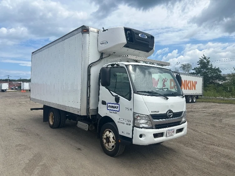 2019 Hino 195