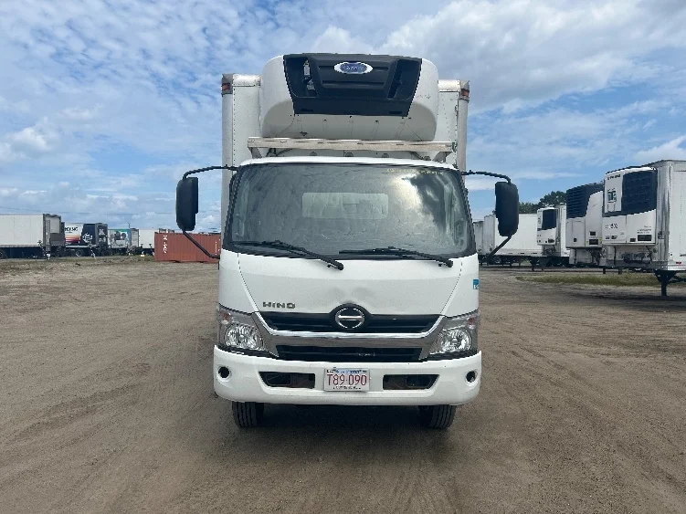 2019 Hino 195 in Londonderry, NH — photo 2