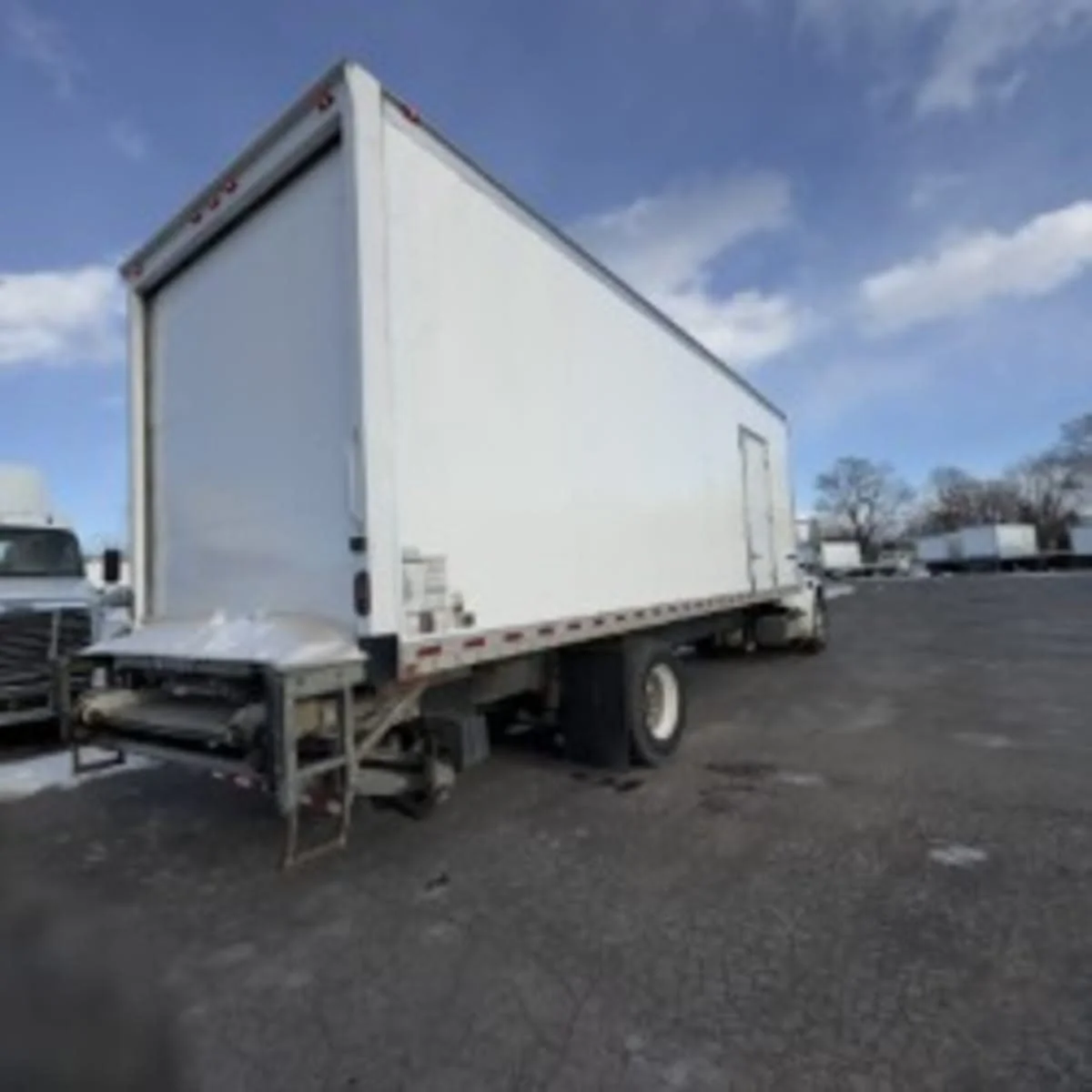 2019 Freightliner M2 106 in Syracuse, NY — photo 4