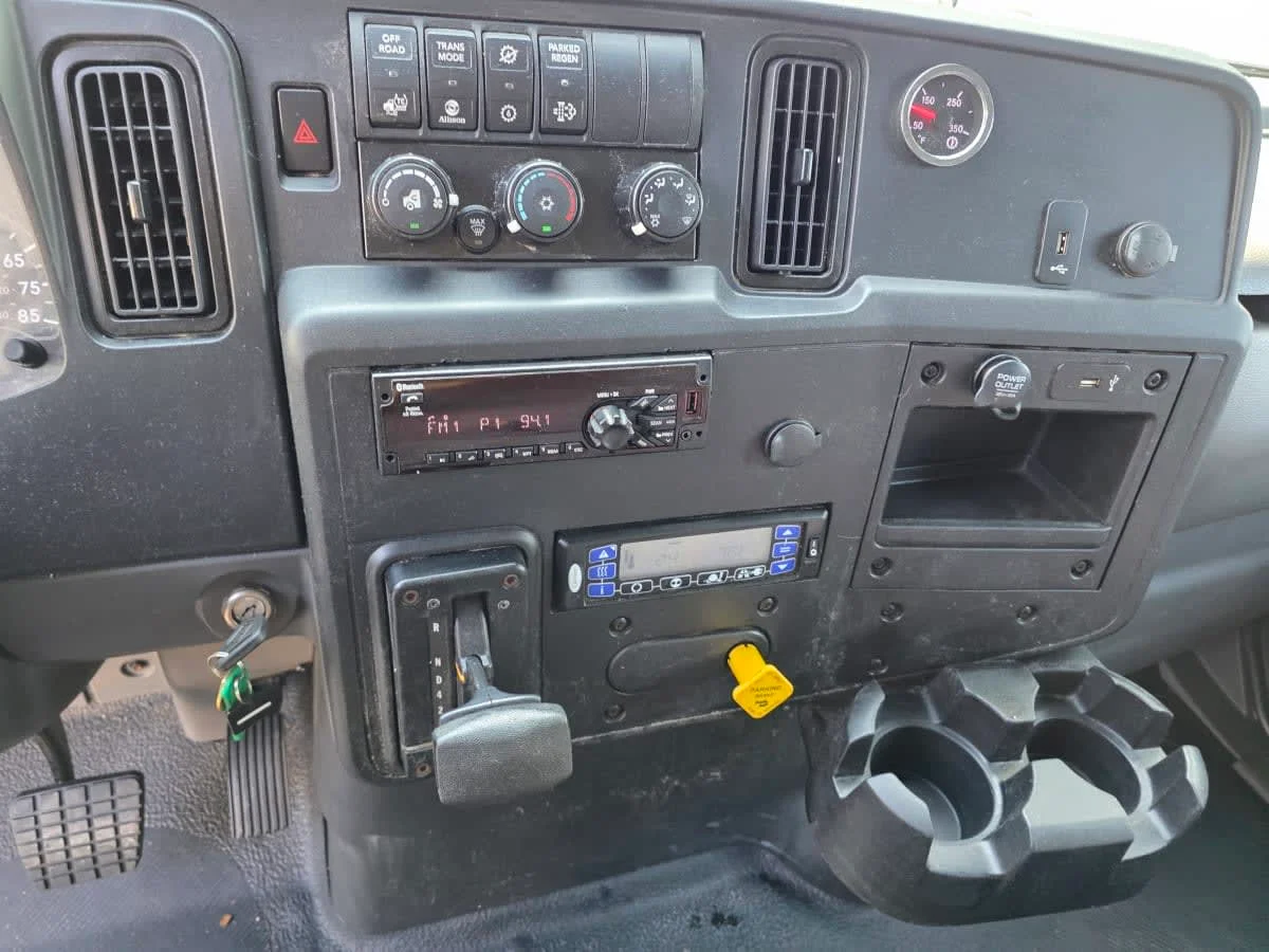 2020 International MV in Bensalem, PA — photo 16