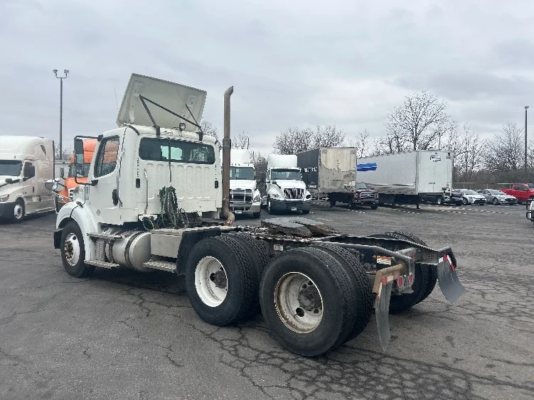 2020 Freightliner M2 112 - image 5