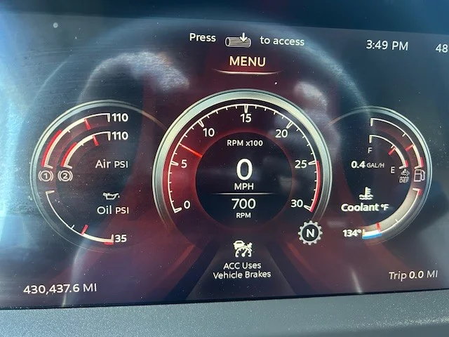 2023 Peterbilt 579 - image 14