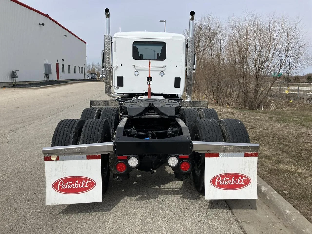 2027 Peterbilt 567 in Rochester, MN — photo 5