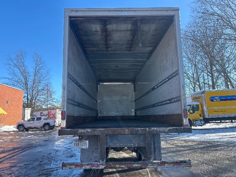 2020 Freightliner M2 106 in Middlefield, OH — photo 8