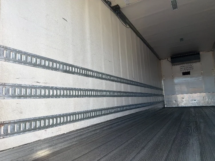 2019 Freightliner M2 106 in Sterling, VA — photo 10