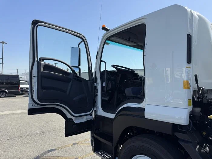 2026 Isuzu FTR in Whittier, CA — photo 12