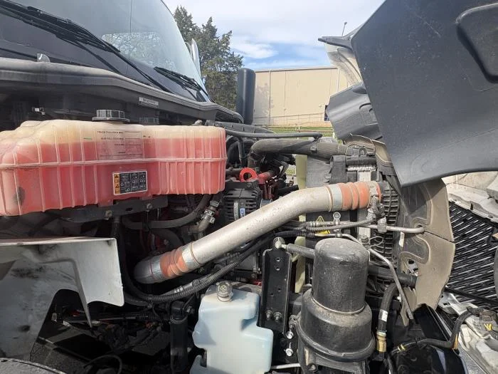 2025 International MV - image 17