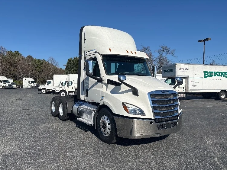 2021 Freightliner Cascadia in Concord, NC