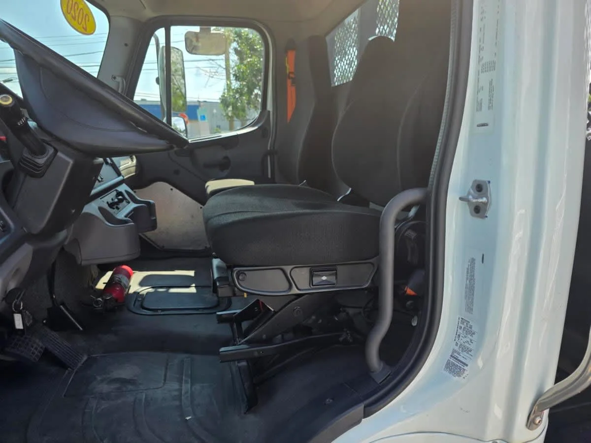 2020 Freightliner M2 106 in Bensalem, PA — photo 7