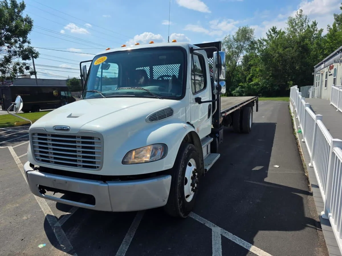 2020 Freightliner M2 106