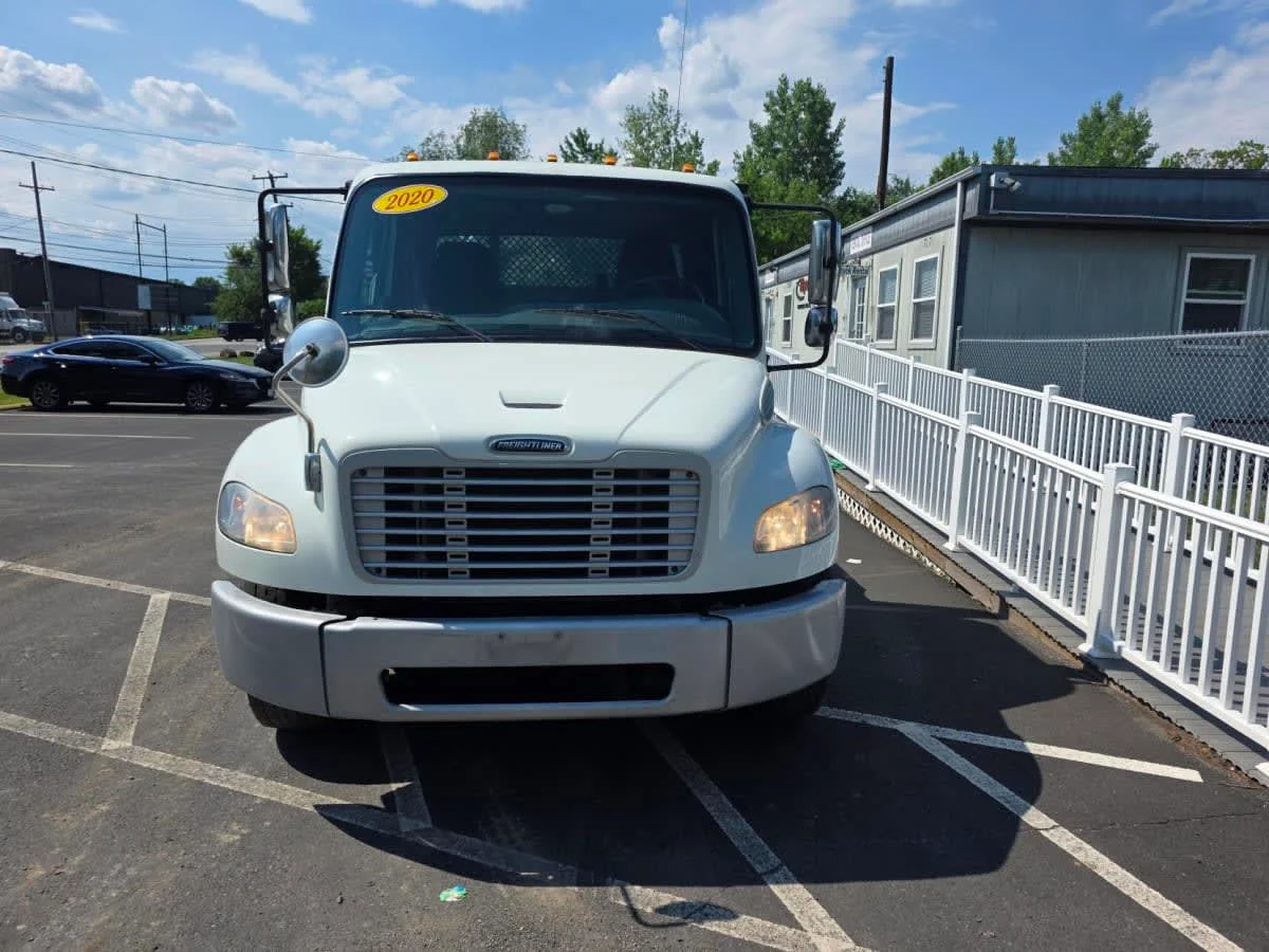 2020 Freightliner M2 106 in Bensalem, PA — photo 2