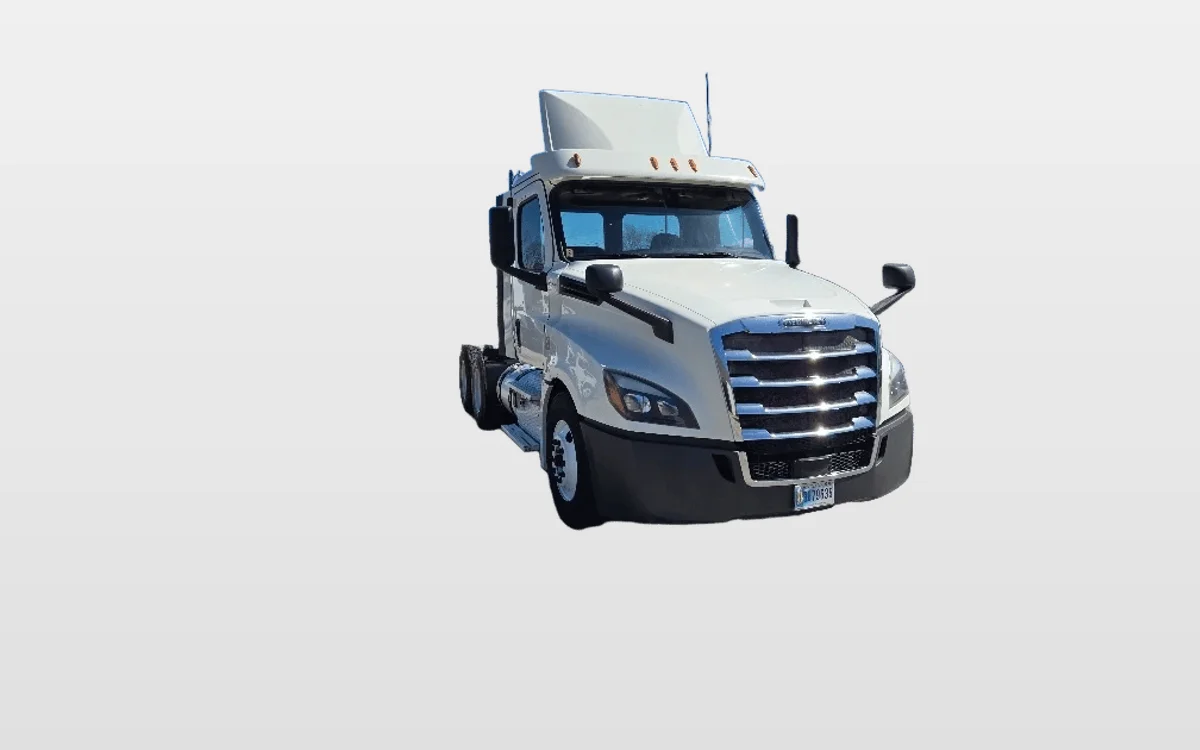 2018 Freightliner - image 1