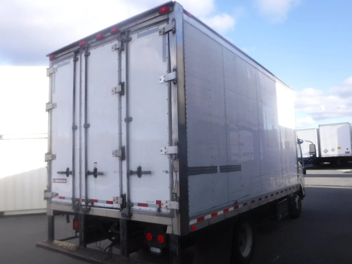 2019 Isuzu NQR - image 4