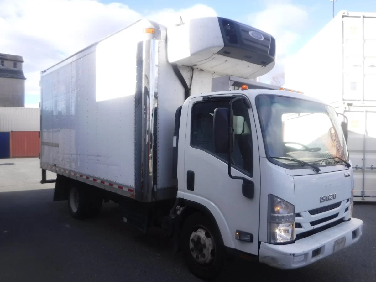 2019 Isuzu NQR in Springfield, MA — photo 3